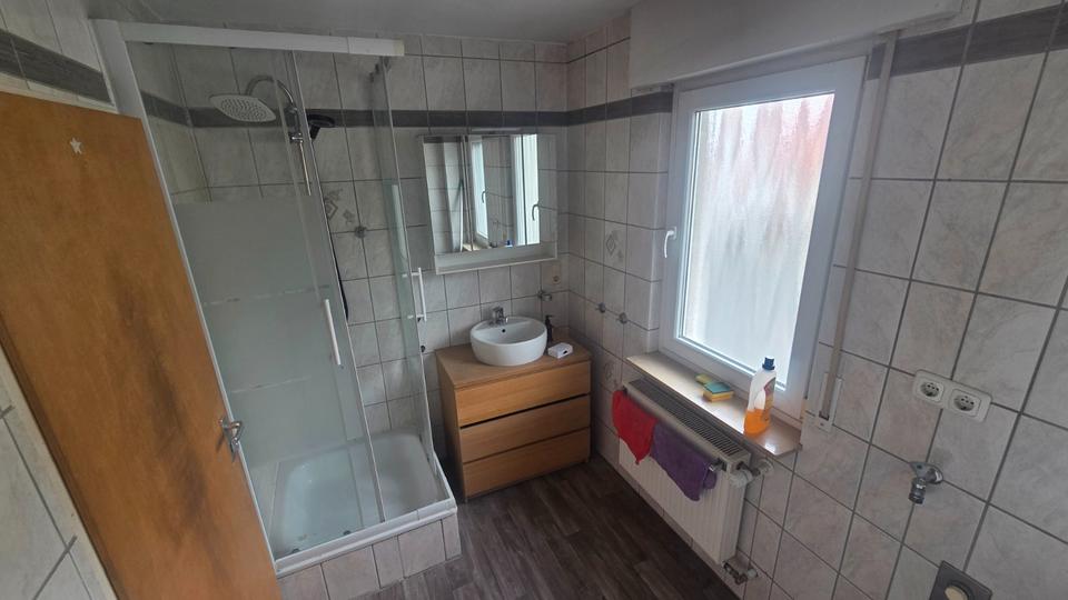 Etagenwohnung Erzhausen - 4 Zimmer, 101 m&sup2;, 1.050&euro; | Angebot:26412971