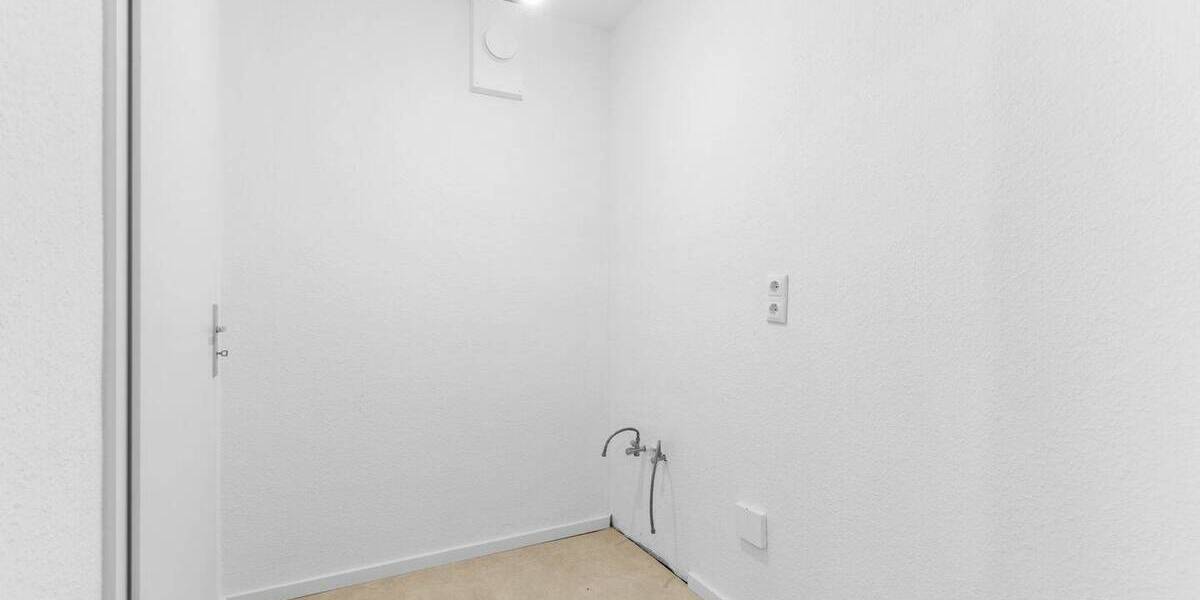 Etagenwohnung Frankfurt am Main Bonames - 2 Zimmer, 65 m&sup2;, 1.100&euro; | Angebot:26908516