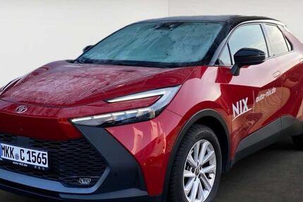 Toyota C-HR 4.000 km 33.390 &euro; Offenbach 63071
