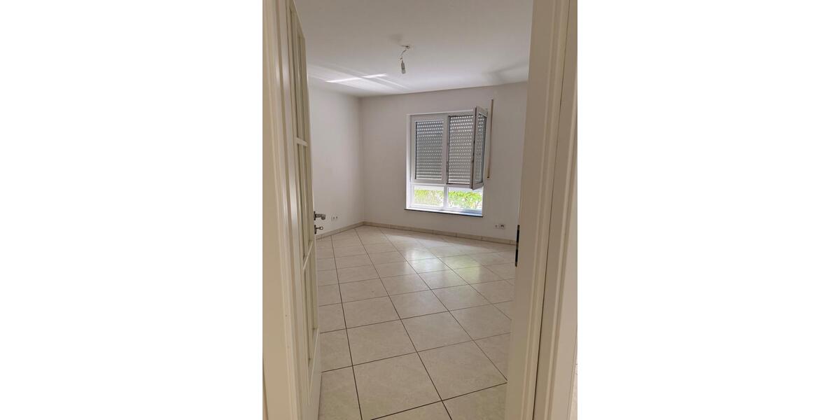 Erdgeschoßwohnung Bad Soden am Taunus - 3.5 Zimmer, 87 m&sup2;, 465.000&euro; | Angebot:27121603