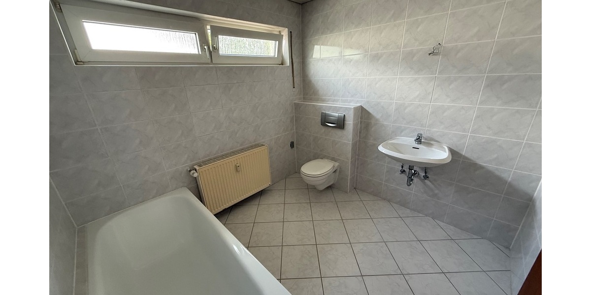 Hofheim-Diedenbergen: 2 Generationen- oder XXL-Haus in toller Ruhelage - Zweifamilienhaus Hofheim | Angebot:26829022