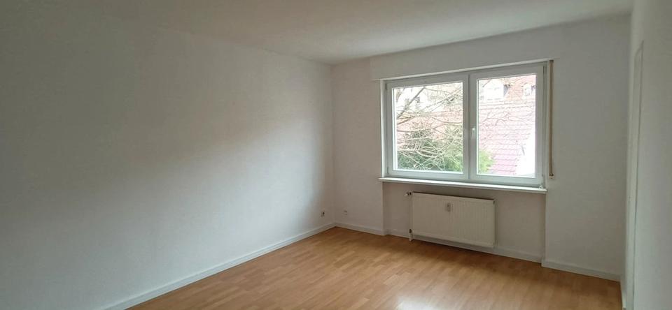 Etagenwohnung Hanau Lamboy - 1 Zimmer, 28 m&sup2;, 100.000&euro; | Angebot:27143206