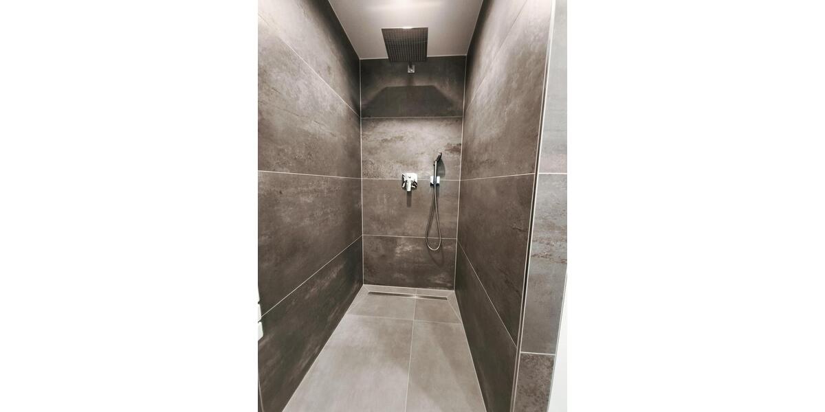 Dachgeschoßwohnung Frankfurt am Main Oberrad - 2 Zimmer, 62 m&sup2;, 1.450&euro; | Angebot:25405864