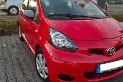 Toyota Aygo 126.500 km 3.600 &euro; Friedrichsdorf 61381