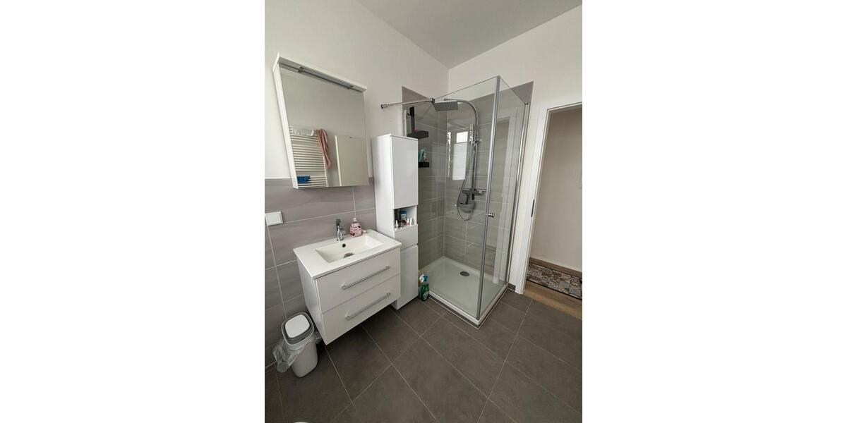 Dachgeschoßwohnung Oberursel (Taunus) - 2.5 Zimmer, 70 m&sup2;, 1.500&euro; | Angebot:25718516