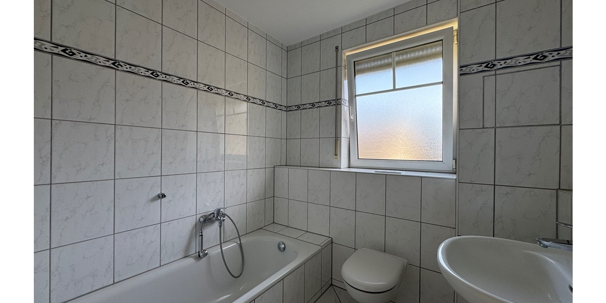 Kelkheim - Münster: Traumwohnung in exzellenter Ruhelage! - Etagenwohnung Kelkheim | Angebot:26728760