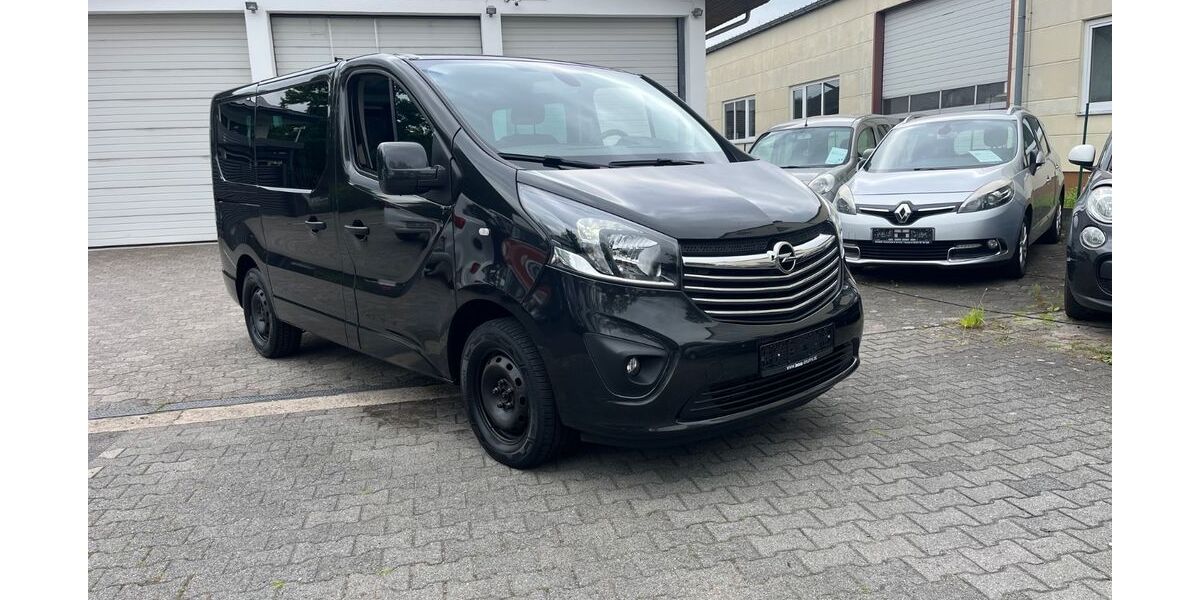 Opel Vivaro 149.000 km 15.900 &euro; Hanau-Kleinauheim 63456