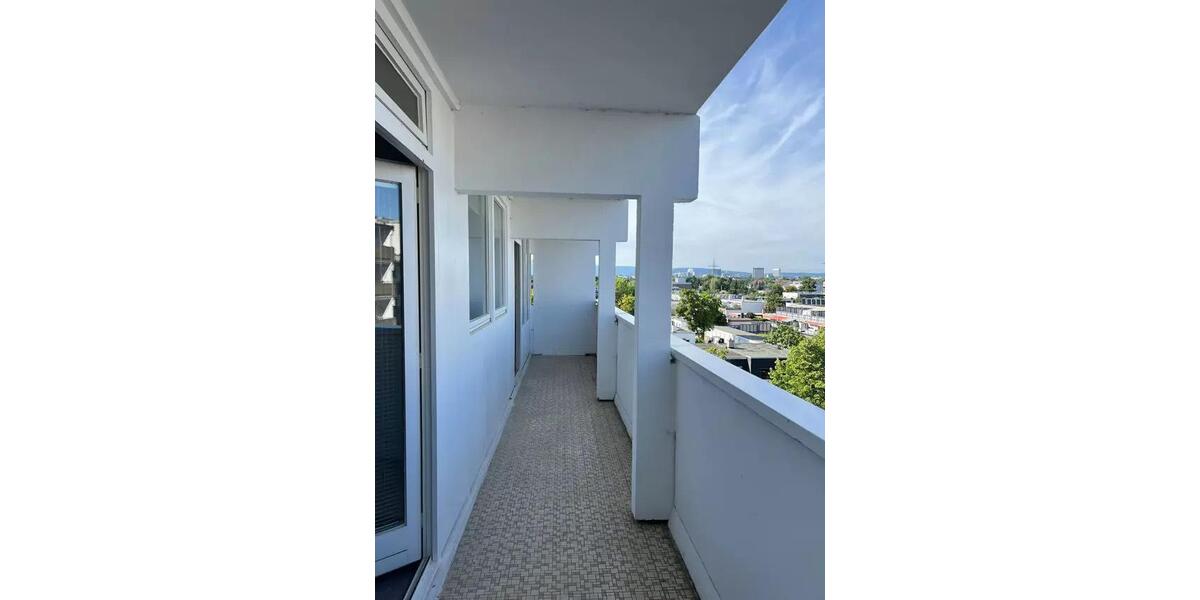 Helle 3 Zimmer Wohnung mit Balkon, EBK & S-Bahn nahe in F-Nied 3 zimmer