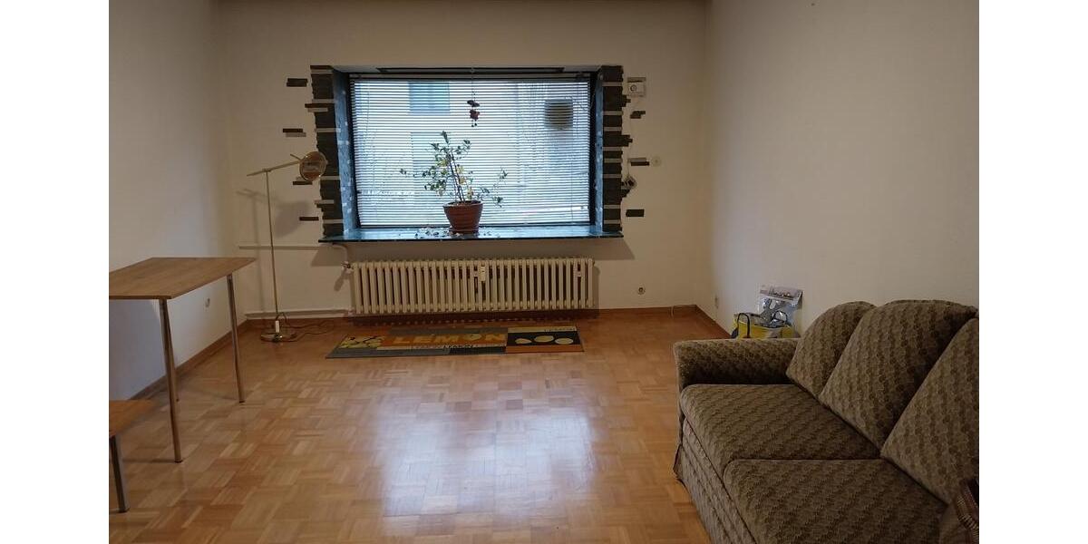 Ruhige Wohnung mit Loggia 3 zimmer