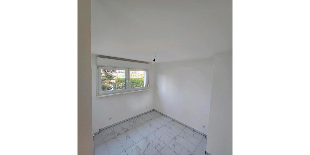 Erdgeschoßwohnung Frankfurt am Main Sossenheim - 3 Zimmer, 75 m&sup2;, 1.505&euro; | Angebot:26049635