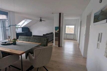 Wohnung Friedberg (Hessen) - 3 Zimmer, 91 m&sup2;, 305.000&euro; | Angebot:27062187