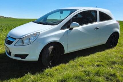 Opel Corsa 150.000 km 2.990 &euro; Bad Nauheim 61231