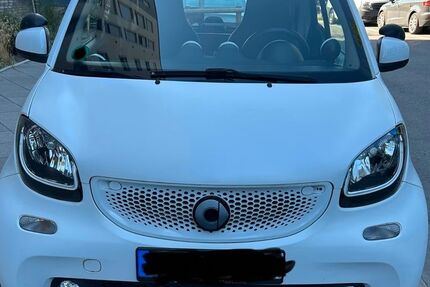 Smart ForTwo 96.000 km 8.300 &euro; Frankfurt am Main 60329