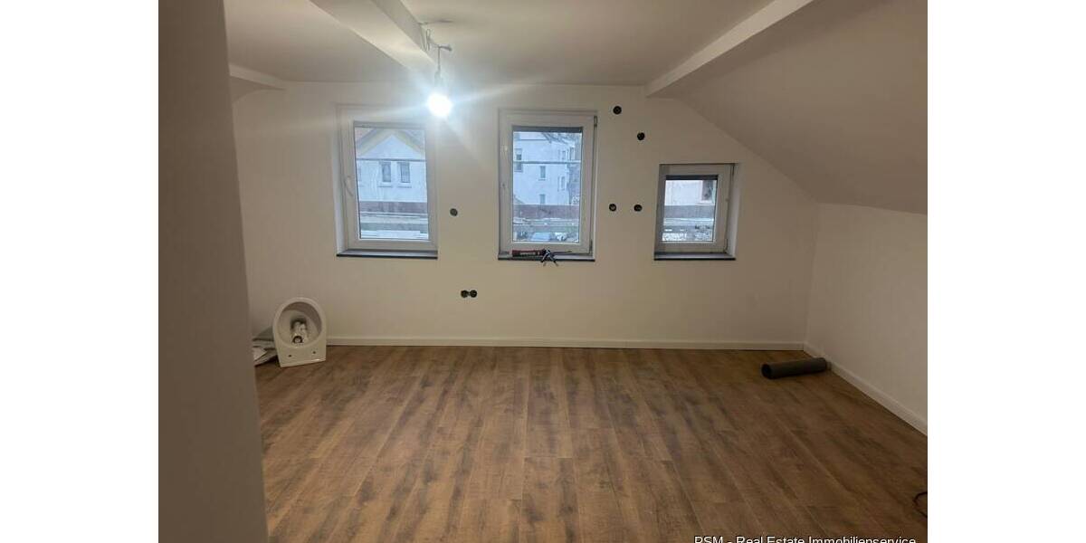 Einfamilienhaus Frankfurt am Main Praunheim - 4 Zimmer, 151 m&sup2;, 950.000&euro; | Angebot:26155223