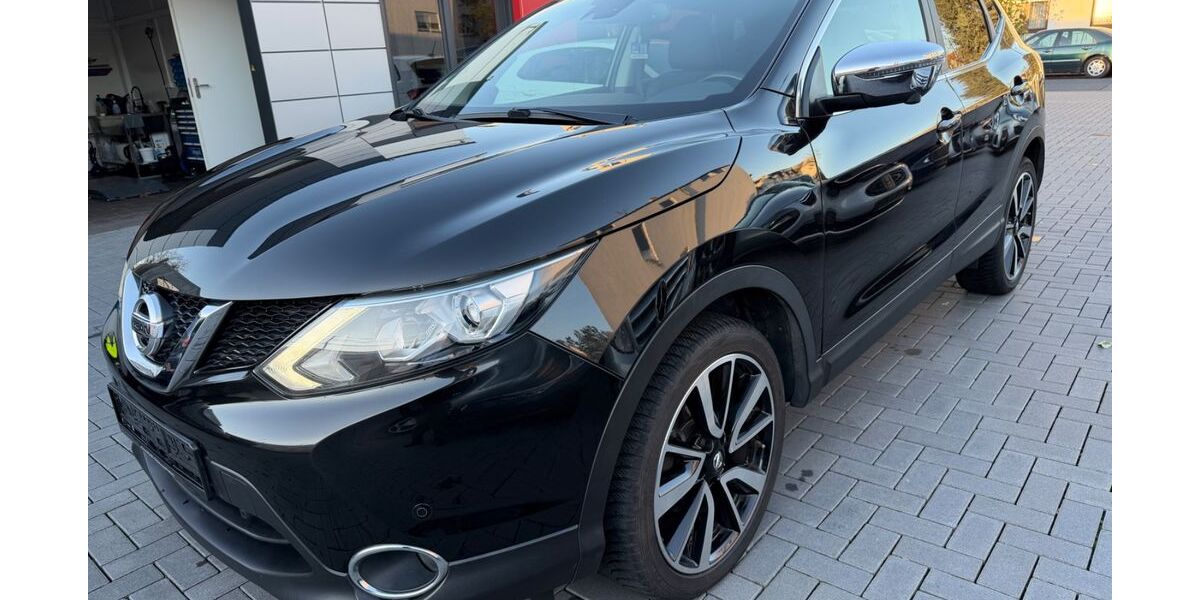 Nissan Qashqai 55.710 km 11.900 &euro; FRANKFURT AM MAIN 60488