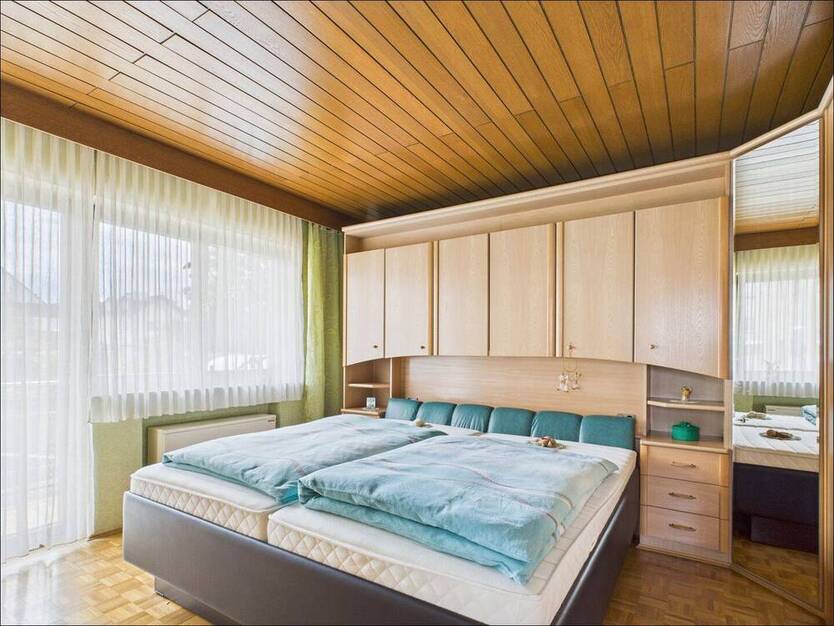 Zweifamilienhaus mit Mehrwert - Ihr neues Zuhause in Karlstein