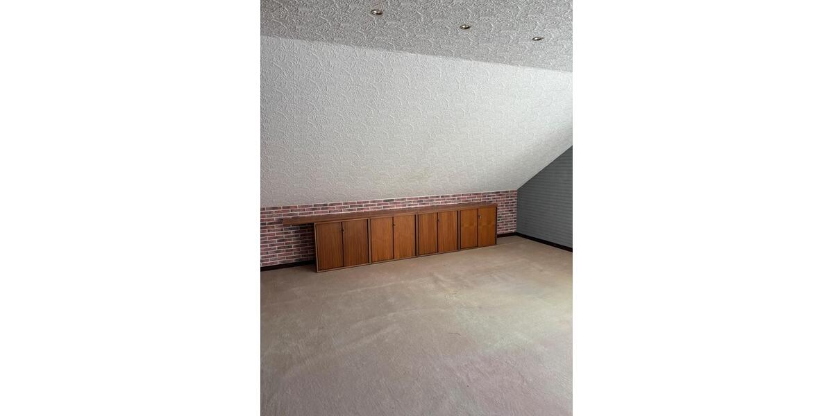 Dachgeschoßwohnung Dietzenbach - 2 Zimmer, 70 m&sup2;, 300.000&euro; | Angebot:27068458