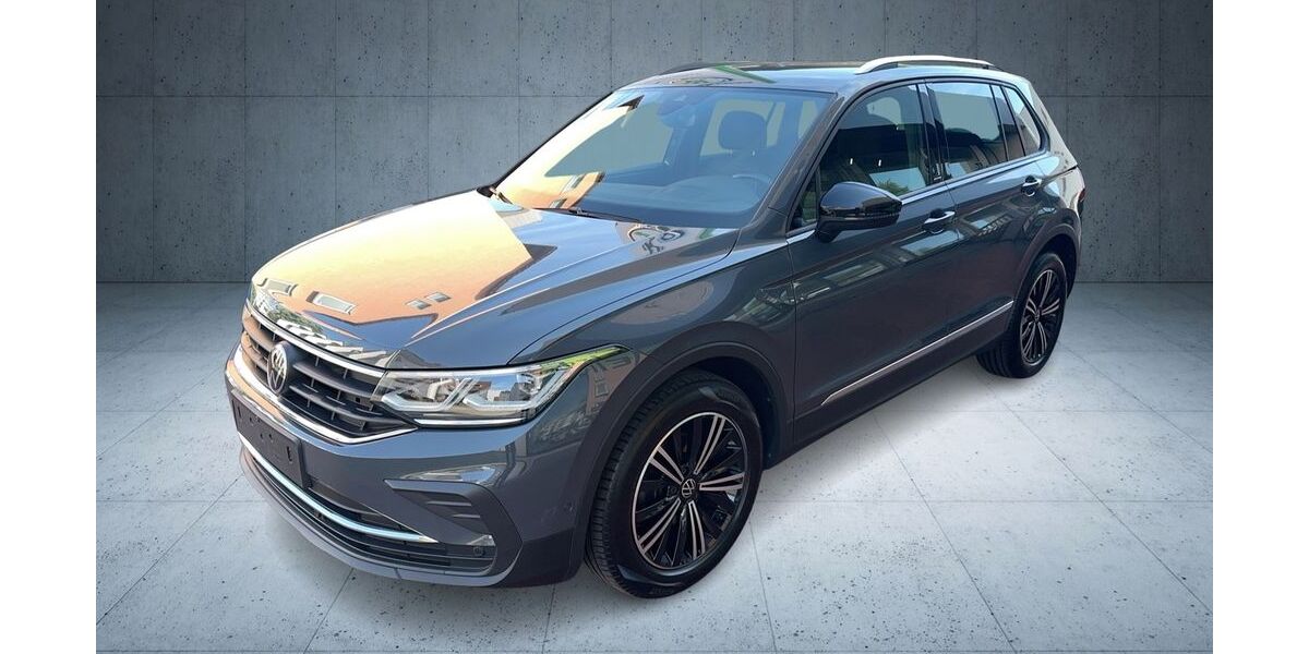 VW Tiguan 64.400 km 27.980 &euro; Frankfurt am Main 60528