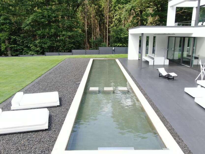 Haus zum Kaufen in Niedernhausen 3.495.000 € 500 m²
