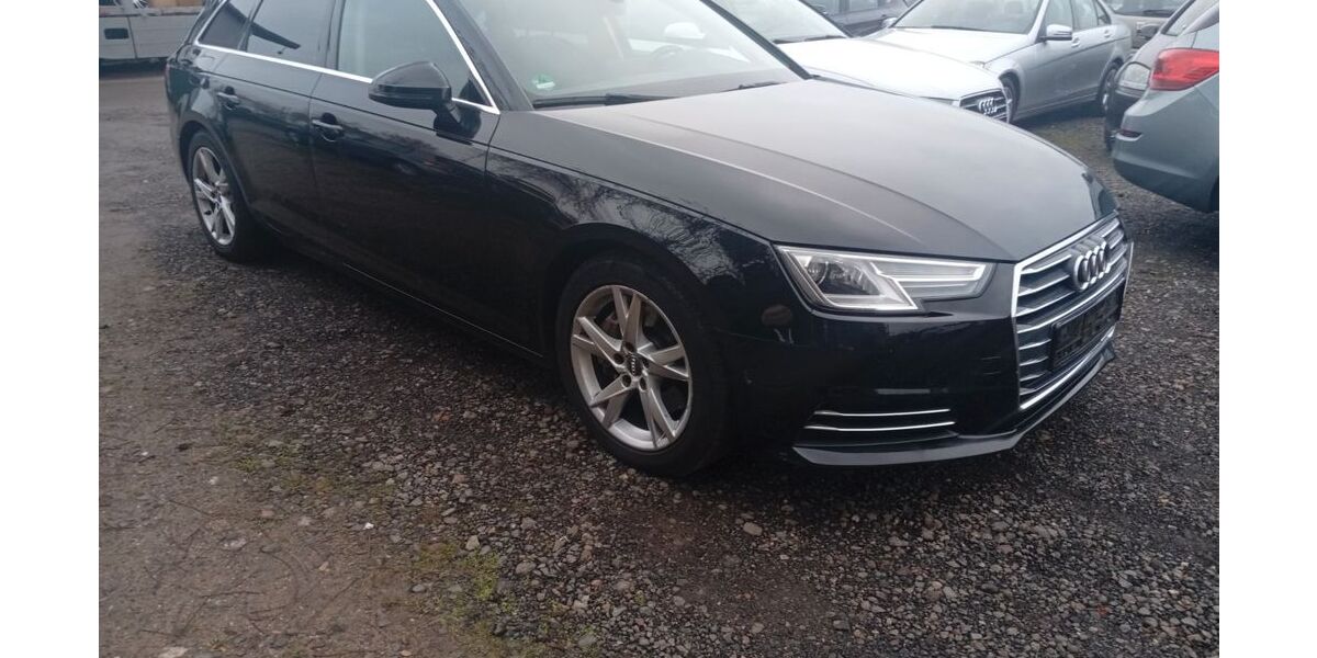 Audi A4 218.000 km 11.450 &euro; Hanau 63452