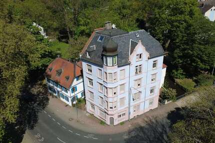 Haus Frankfurt am Main Rödelheim - 23 Zimmer, 466 m&sup2;, 2.200.000&euro; | Angebot:26461032