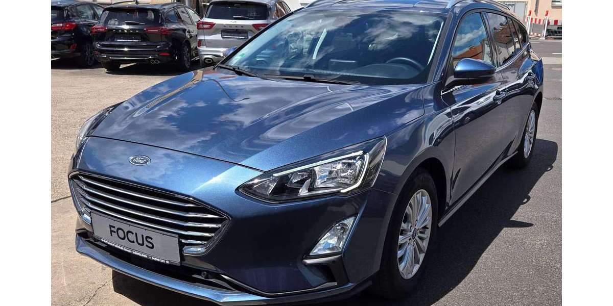 Ford Focus 17.650 km 17.990 &euro; Mörfelden-Walldorf 64546
