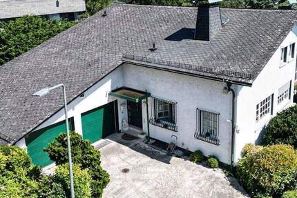 Haus Frankfurt am Main Bergen-Enkheim - 7 Zimmer, 224 m&sup2;, 1.395.000&euro; | Angebot:25373870