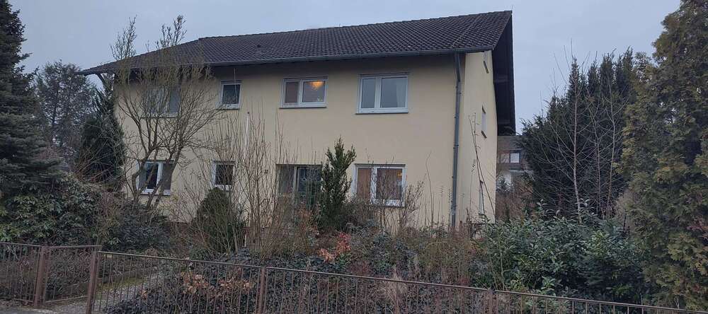 Haus zum Kaufen in Echzell 478.000 € 254 m²