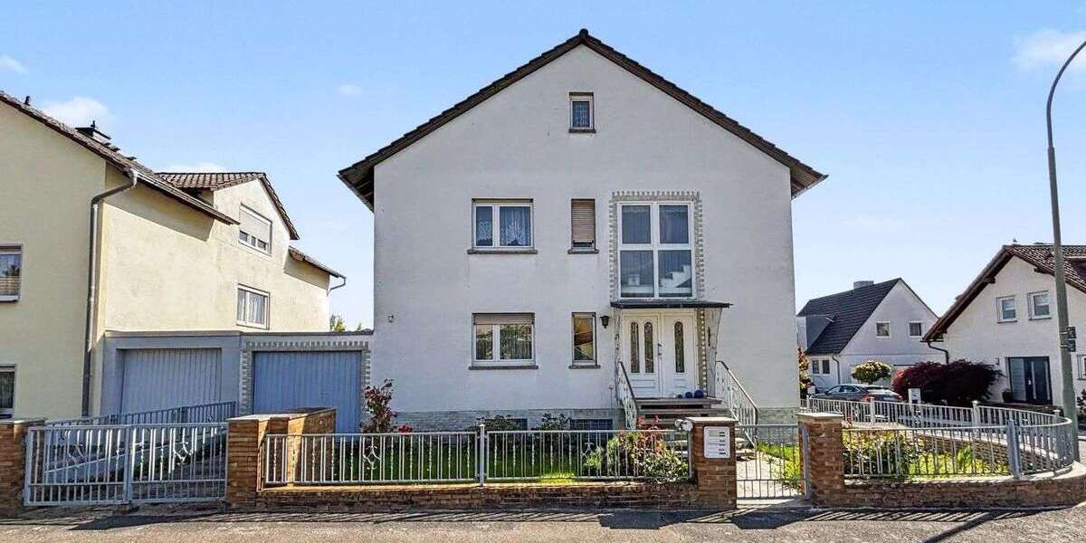 Einfamilienhaus Karben - 8 Zimmer, 170 m&sup2;, 575.000&euro; | Angebot:26588756