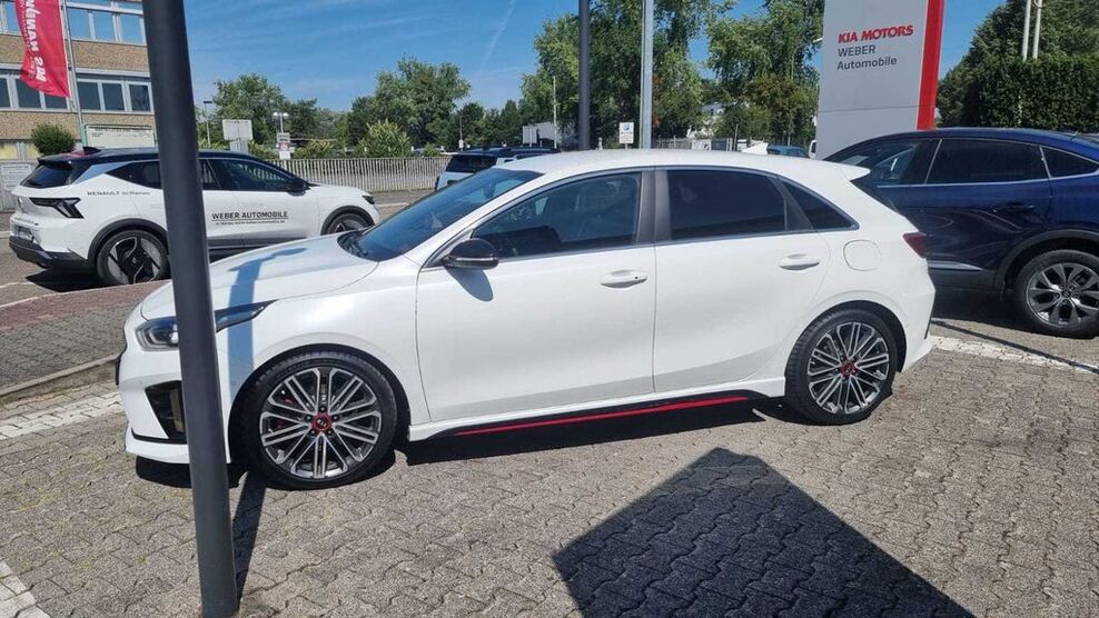 Kia ceed / Ceed 54.267 km 19.970 € Hanau 63452