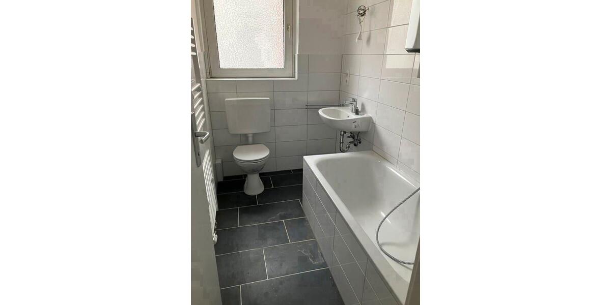 Erdgeschoßwohnung Frankfurt am Main Bockenheim - 2.5 Zimmer, 58 m&sup2;, 917&euro; | Angebot:25716485