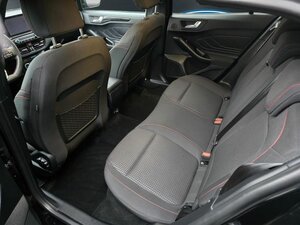 Ford Focus ST-Line X*LED*B&O*WinterP*RFK*Head-UP*Navi 76.500 km 19.880 &euro; Nidderau 61130