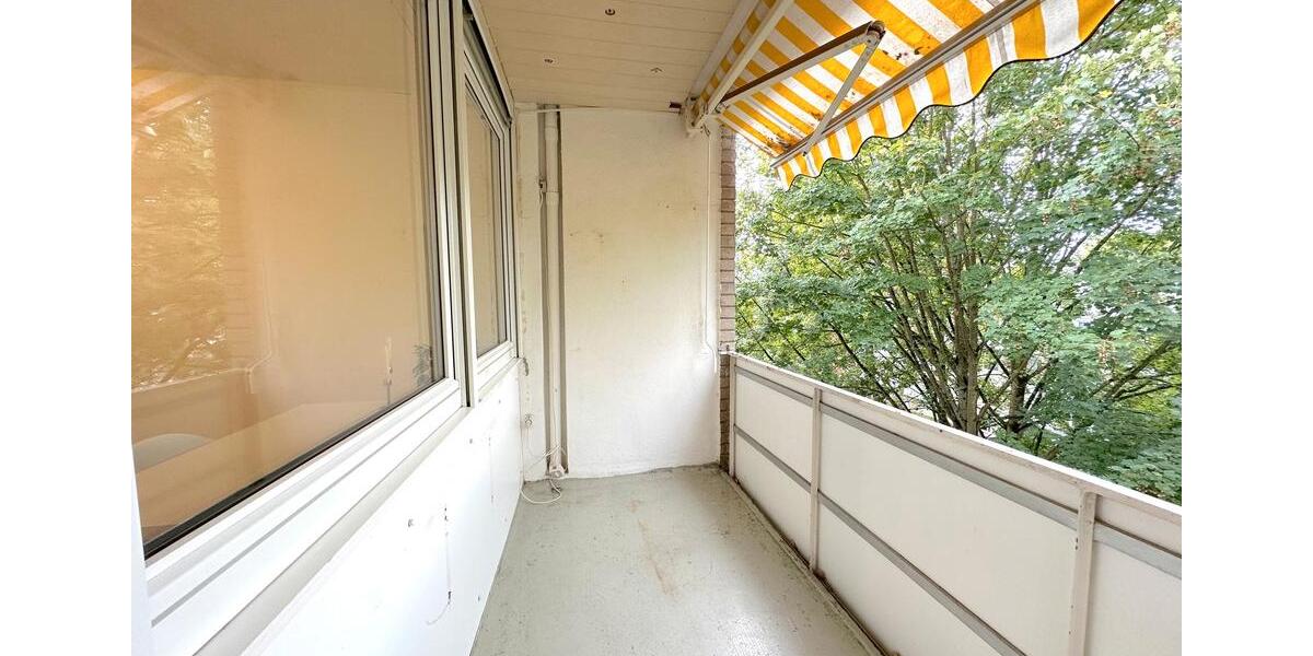 Zwei Zimmer frei in moderner 4er WG in Frankfurt am Main Sindlingen Nähe Flughafen 1 zimmer