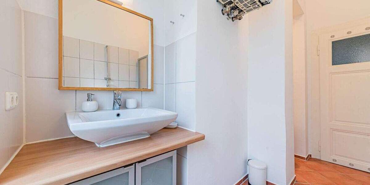 Etagenwohnung Frankfurt am Main Nordend-Ost - 2 Zimmer, 56 m&sup2;, 1.750&euro; | Angebot:25152308