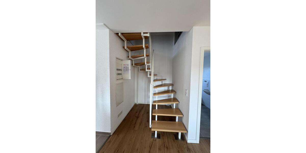 Maisonettenwohnung Frankfurt am Main Bergen-Enkheim - 4 Zimmer, 110 m&sup2;, 1.500&euro; | Angebot:26490680