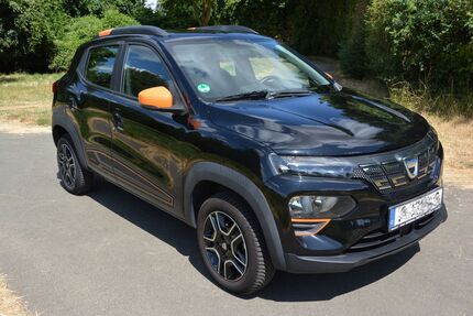 Dacia Spring 48.000 km 9.499 &euro; Frankfurt 60437