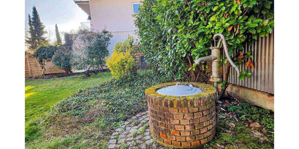 Einfamilienhaus Frankfurt am Main Nieder-Eschbach - 5 Zimmer, 128 m&sup2;, 499.000&euro; | Angebot:25780521