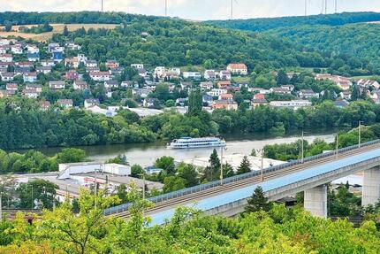 Von Privat 2-Zimmer-Wohnung mit großer Süd Dachterasse 2 zimmer