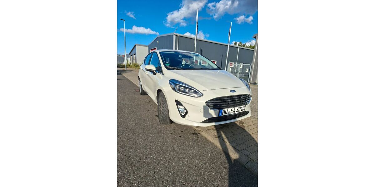 Ford Fiesta 45.625 km 12.900 € Schöneck 61137