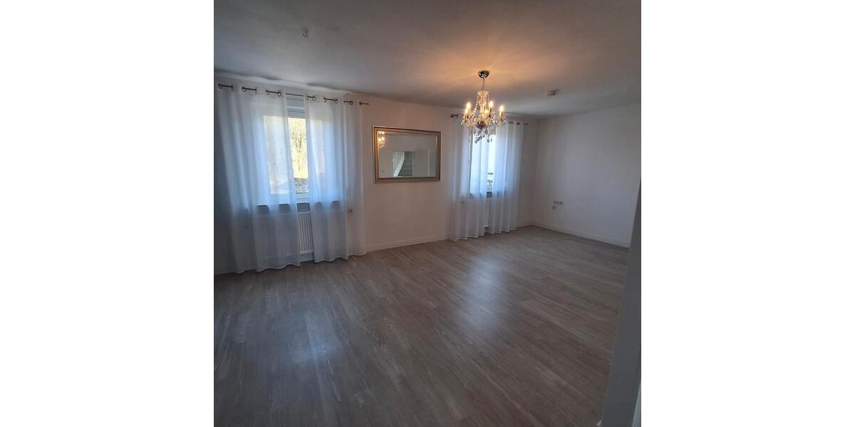 Doppelhaushälfte Neu-Anspach Anspach - 5 Zimmer, 107 m&sup2;, 380.000&euro; | Angebot:26926484