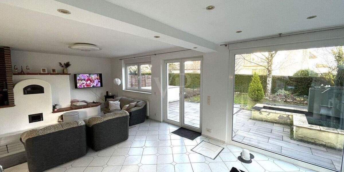 Modernes Reihenendhaus mit viel Platz und eingewachsenem Sonnengarten für viel Privatsphäre 5 zimmer