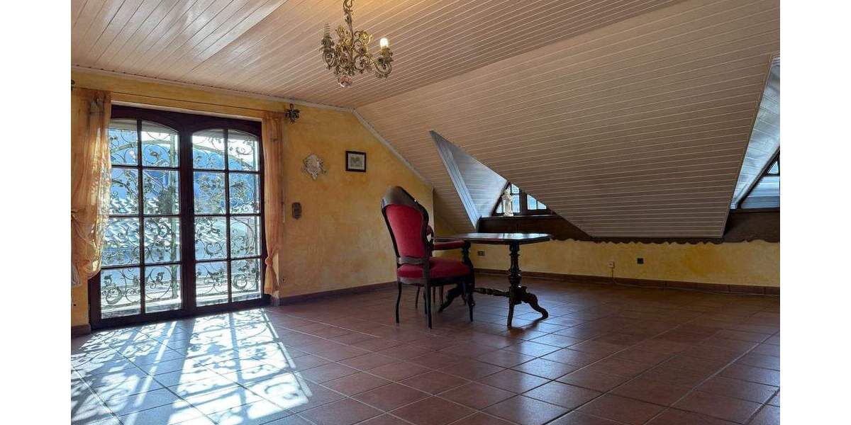 Einfamilienhaus Alzenau Wasserlos - 5 Zimmer, 250 m&sup2;, 780.000&euro; | Angebot:25531010