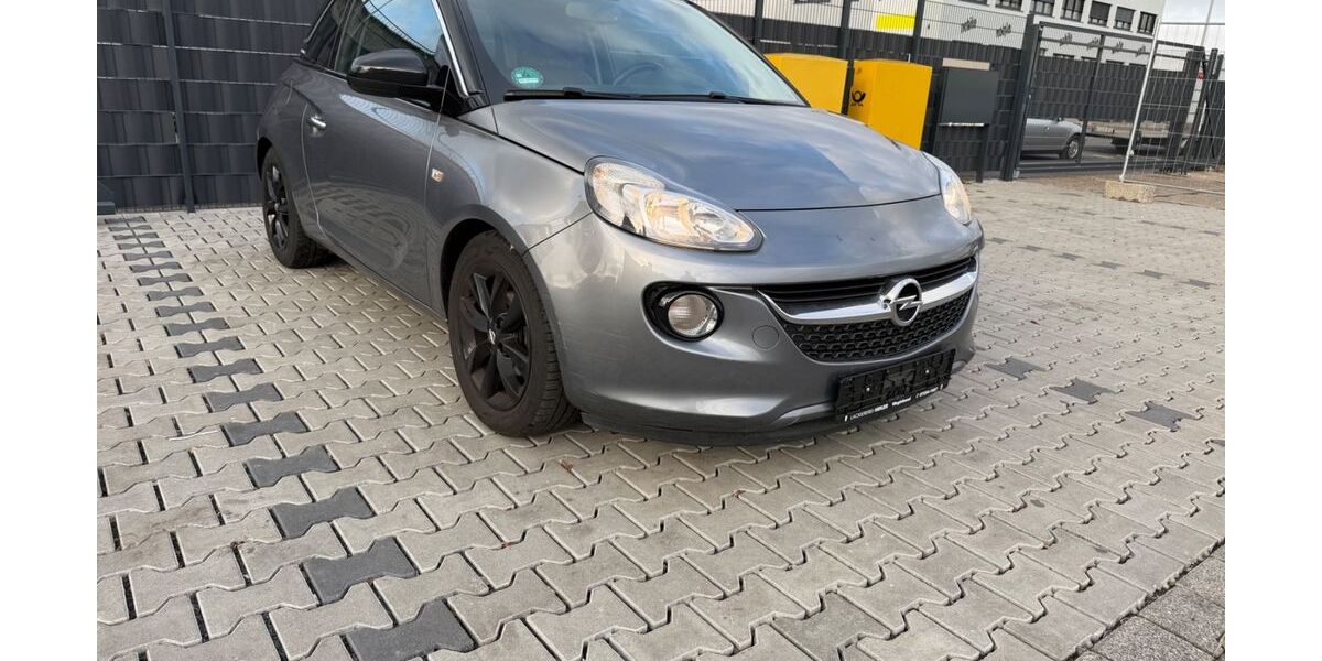 Opel Adam 199.998 km 2.999 &euro; Frankfurt am main 60386