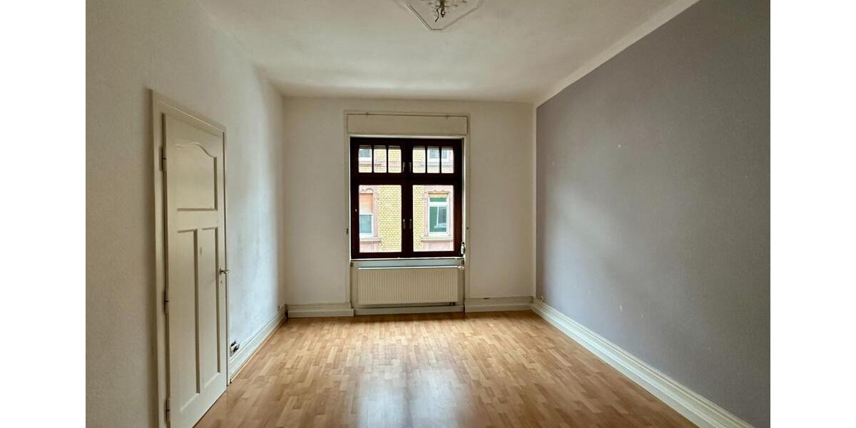 Attraktive 4-Zimmer-Wohnung in Frankfurt-Heddernheim 4 zimmer