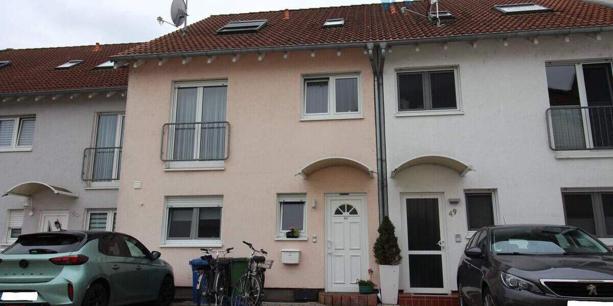 Reihenmittelhaus Bischofsheim - 6 Zimmer, 156 m&sup2;, 580.000&euro; | Angebot:25670403
