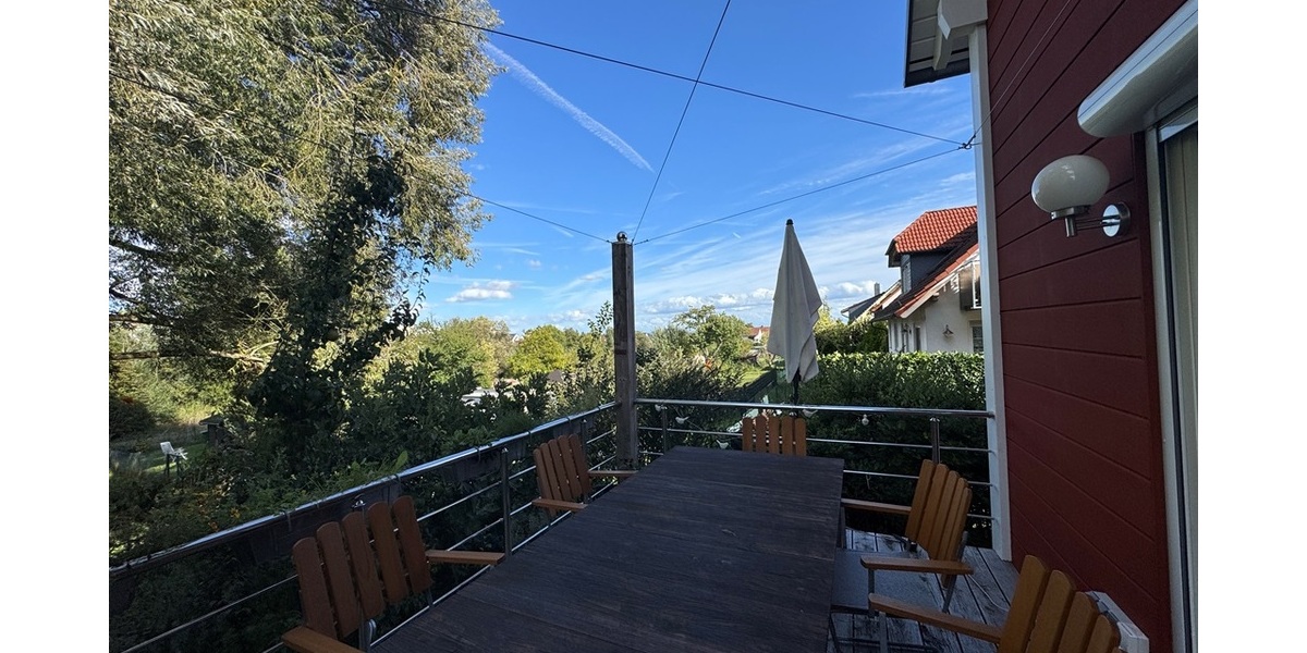 Oberursel - Stierstadt: Gepflegtes Einfamilienhaus in Feldrandlage! 6.5 zimmer