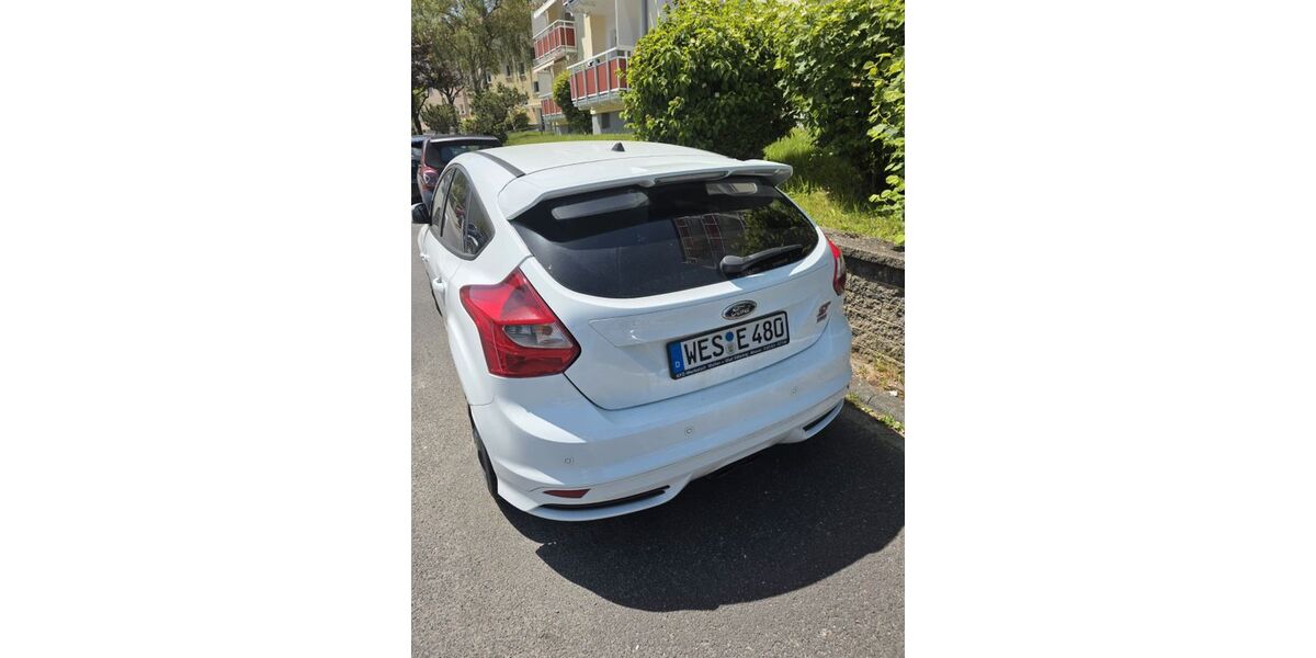 Ford Focus 249.000 km 5.999 &euro; Steinbach 61449