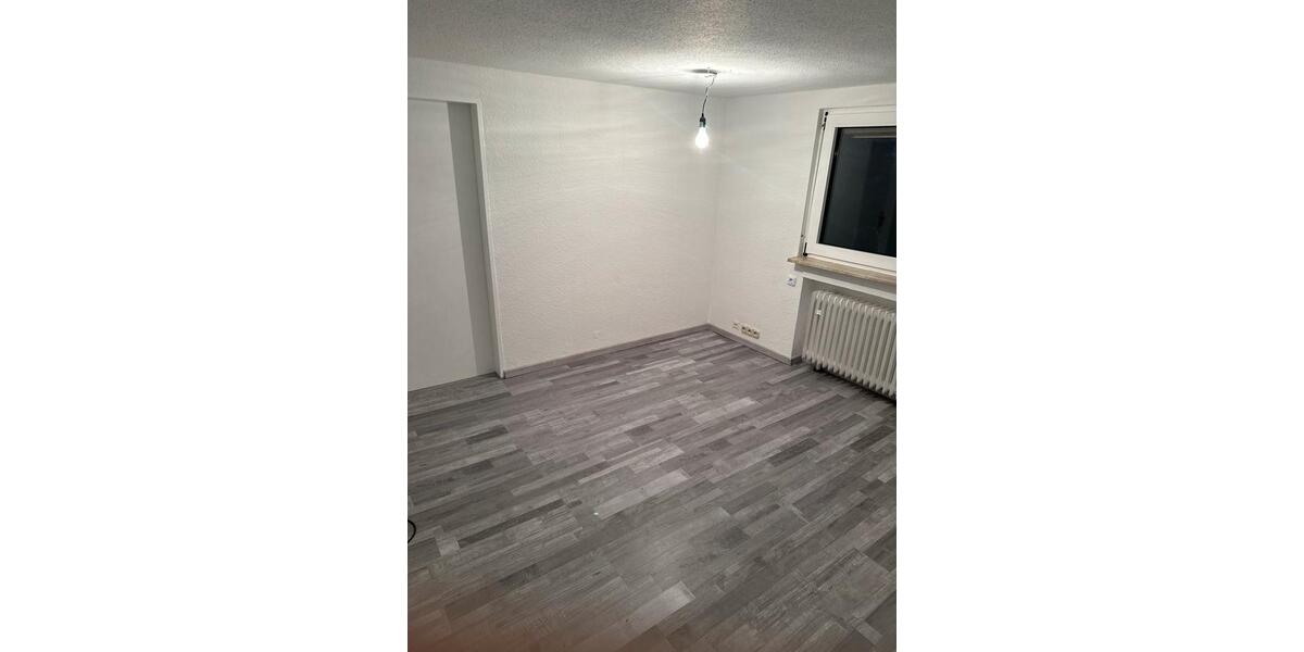 Etagenwohnung Frankfurt am Main Schwanheim - 2 Zimmer, 38 m&sup2;, 650&euro; | Angebot:25750431
