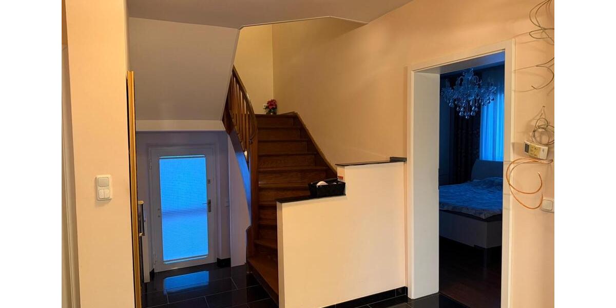 Einfamilienhaus zur Vermieten in Trebur 6 zimmer