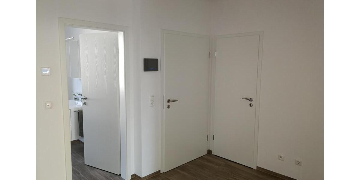 Doppelhaushälfte Langenselbold - 6 Zimmer, 140 m&sup2;, 2.100&euro; | Angebot:24706638